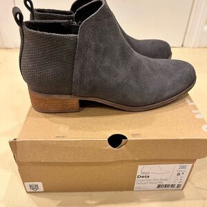 Toms Deia Bootie in Gray Size 8.5M